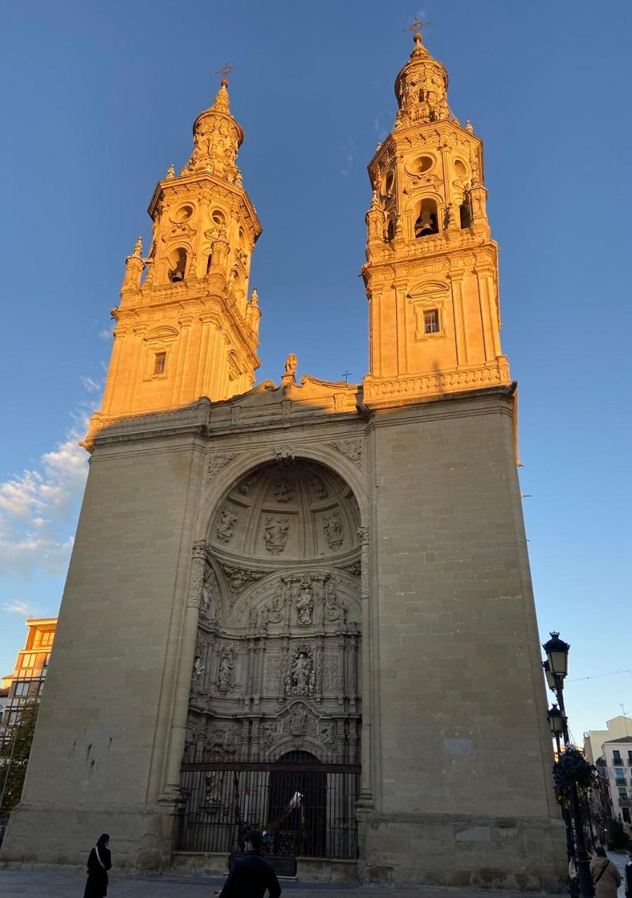 Alojamiento En Pleno Centro Con Wifi Y Aire Acondicionado Logroño Exteriér fotografie